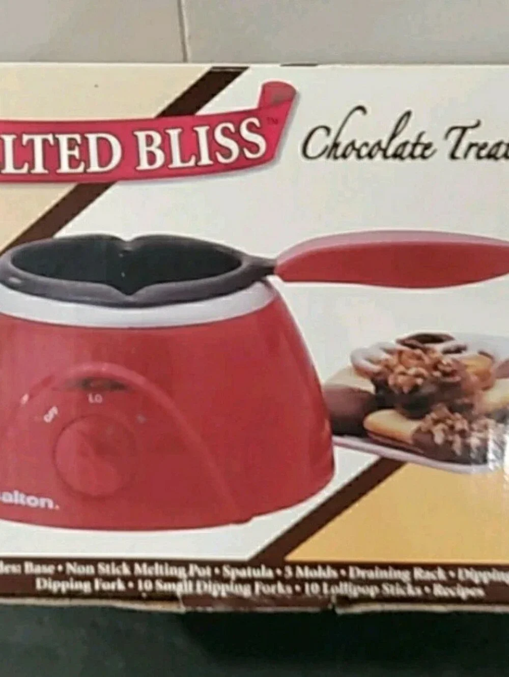 Salton Melted Bliss Chocolate Melter Treat Candy Maker Complete  Open Box NEW